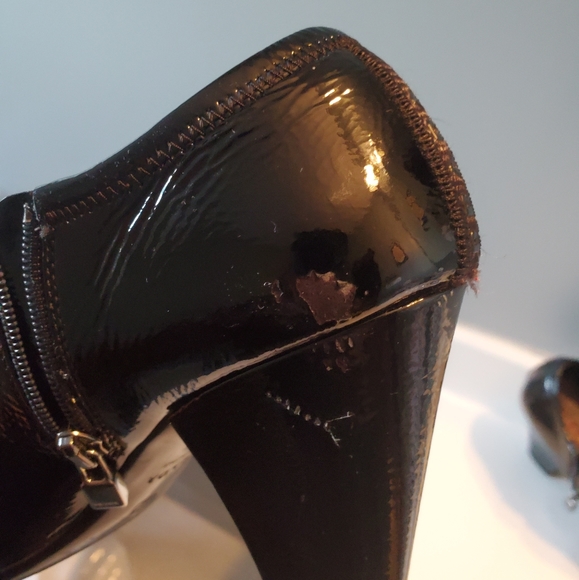 Prada Heels - Picture 2 of 7
